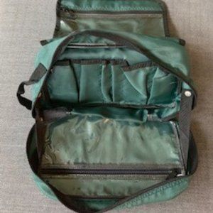 New hanging toiletry bag